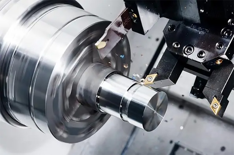 Tipos-de-máquinas-de-torneamento-CNC