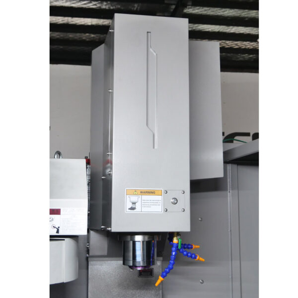 CENTRO-DE-MAQUINAGEM-VERTICAL-VMC600L-4