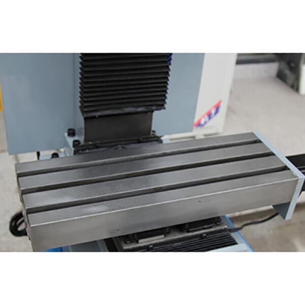 FRESADORA-CNC-XK7113A-5