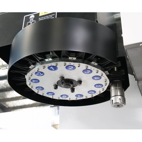 FRESADORA-CNC-XK7124-3