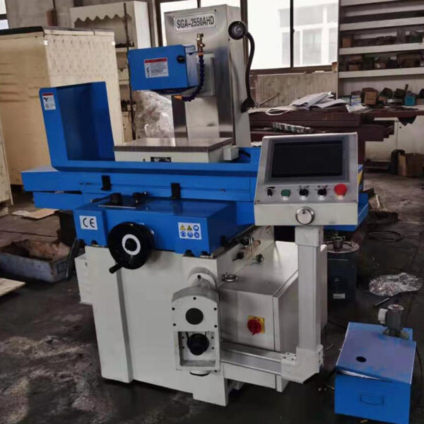 MÁQUINA-DE-RETIFICAÇÃO-DE-SUPERFÍCIES-SGA2550AHD (2)