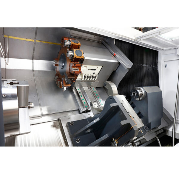 CENTRO-DE-USINAGEM-CNC-DE-TORNEAMENTO-E-FRESAGEM-TX700-(2)