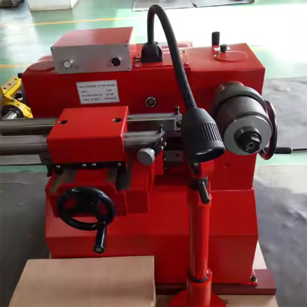 Máquina-de-torno-de-disco-de-travão-T8465-4