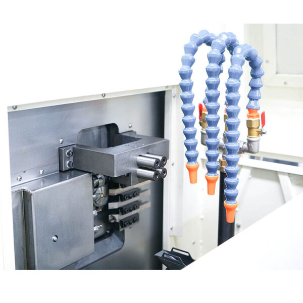 TORNO-CNC-TIPO-SUÍÇO-CK203-3
