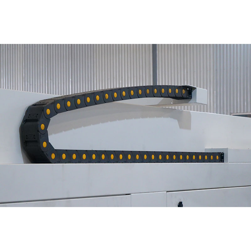 TORNO-CNC-de-BANDA-PLANA-