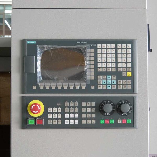 TORNO-CNC-DE-BANCADA-INCLINADA-TCK66A-(2)