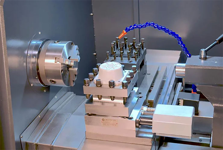 Torno-CNC-com-porta-ferramentas