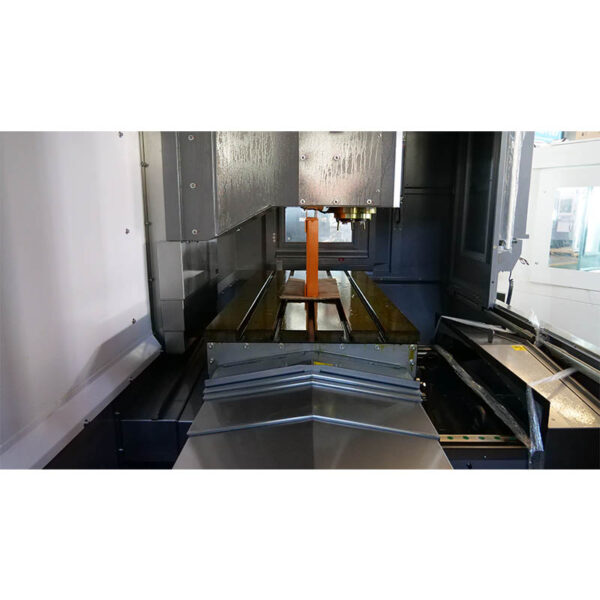 Centro-de-Usinagem-Vertical-CNC-de-5-Eixos-VMC1160B-6