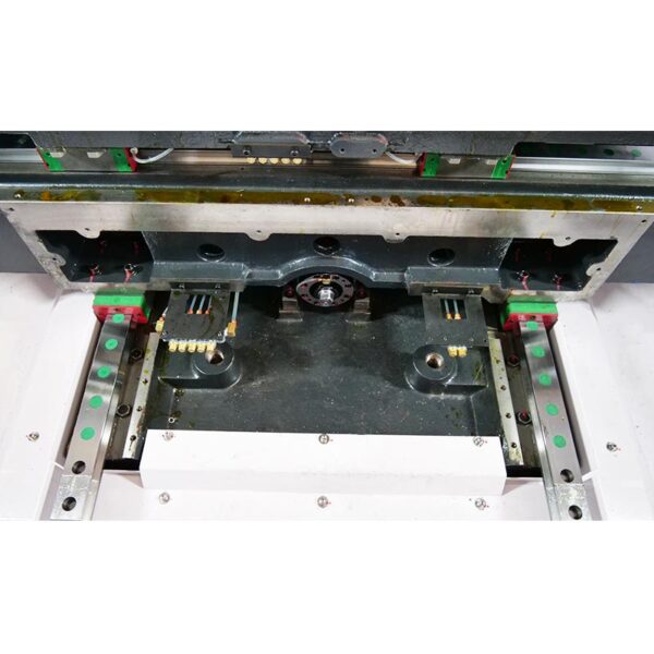 Máquina-de-Fresagem-CNC-de-Precisão-de-5-Eixos-VMC1000P-5