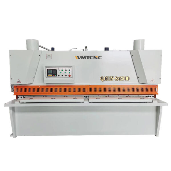 QC11Y-8X2500-Guilhotina-Hidráulica-1
