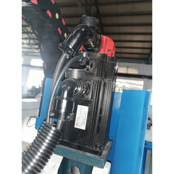 VMC400-Comprar-Pequena-Fresadora-CNC-2