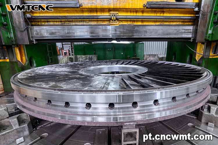 Principais-vantagens-dos-tornos-verticais-CNC-de-coluna-dupla