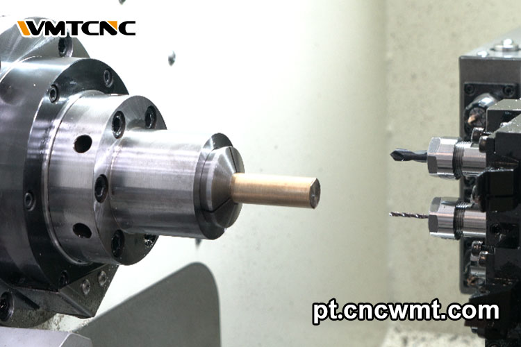 Diferentes-Tipos-de-Tornos-CNC-e-as-suas-Funções-no-Fabrico-de-Hardware