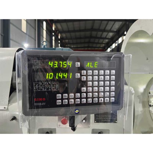 M250A-Máquina-de-Retificação-Interna-Industrial-de-Alto-Desempenho-3