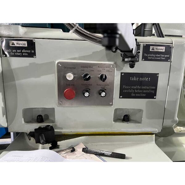 M250A-Máquina-de-Retificação-Interna-Industrial-de-Alto-Desempenho-4