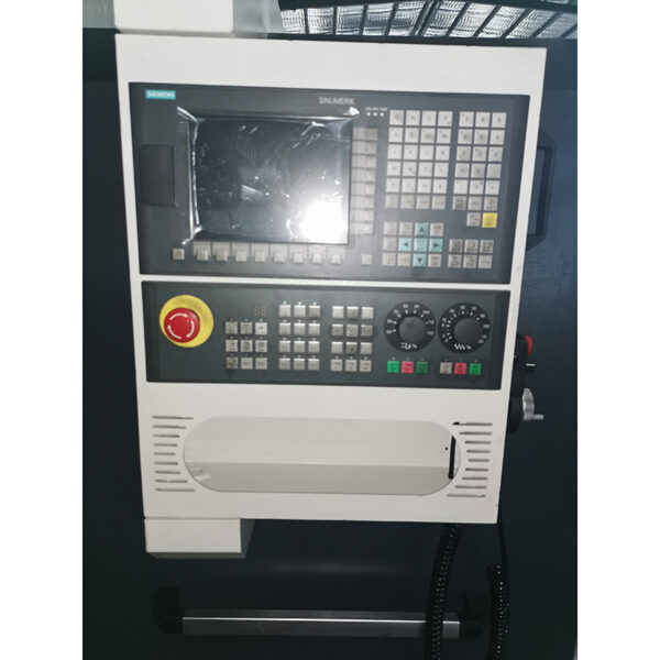 Máquina-de-Torneamento-de-Rosca-para-Tubos-CNC-QK1319-1