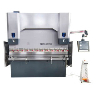 Prensa-Dobradeira-CNC-WE67K-200X2500-4