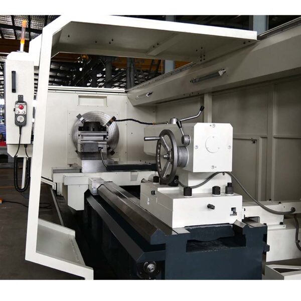 Torno-CNC-para-Rosqueamento-de-Tubos-QK1335-5