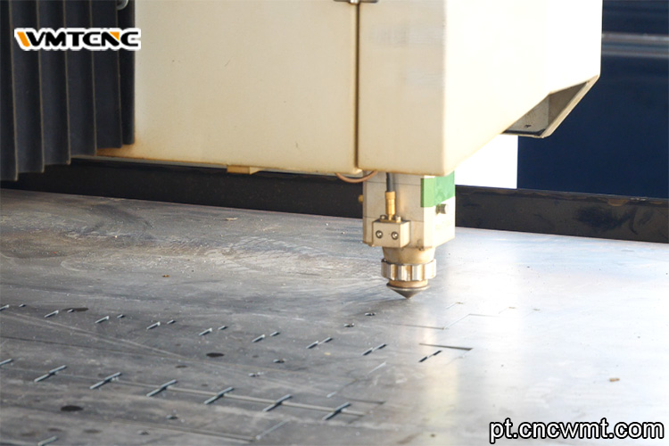 De-que-forma-funcionam-os-lasers-de-fibra