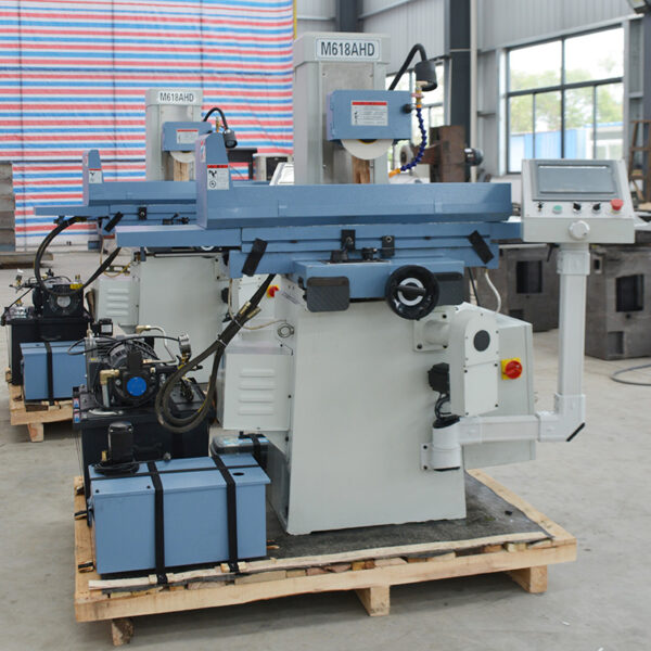 M618AHD-Máquina-Universal-para-Retificação-de-Superfície-de-Metais-3