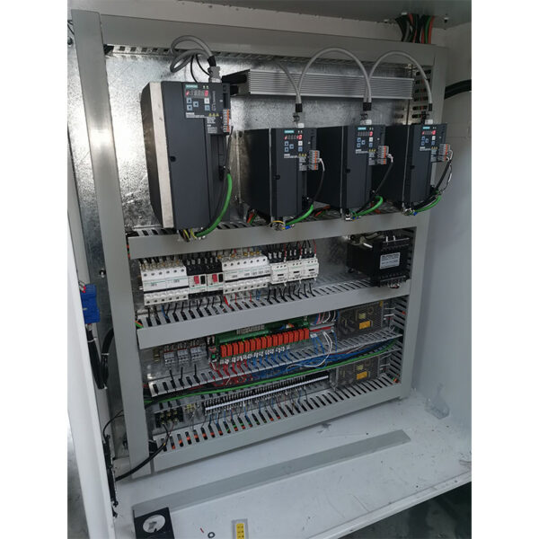 Preço-da-Fresadora-Vertical-CNC-de-Precisão-XK7132-com-Certificado-CE-7v